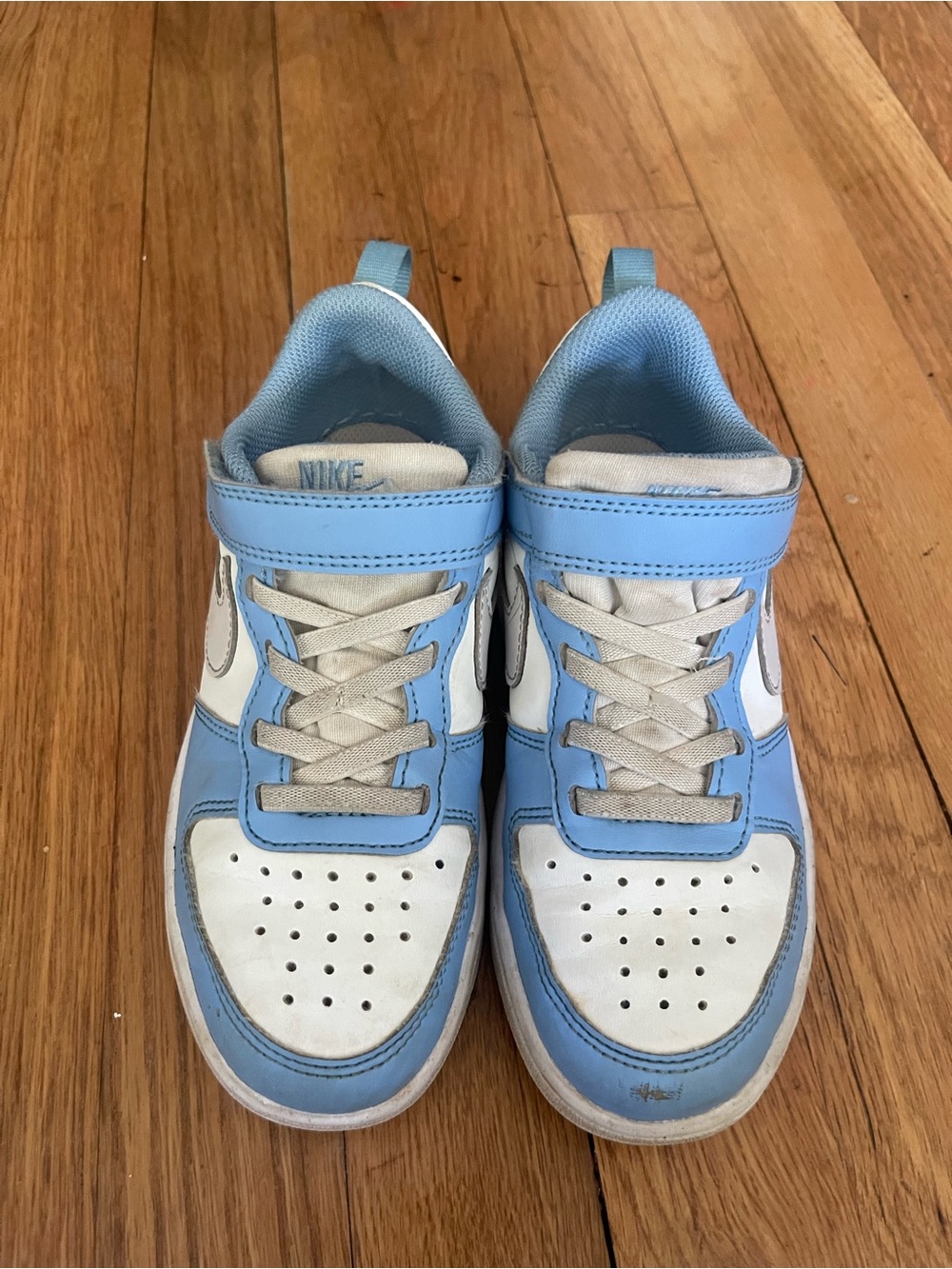 Nike Kids Light Blue and White Hook-and-Loop Low-Top Sneakers